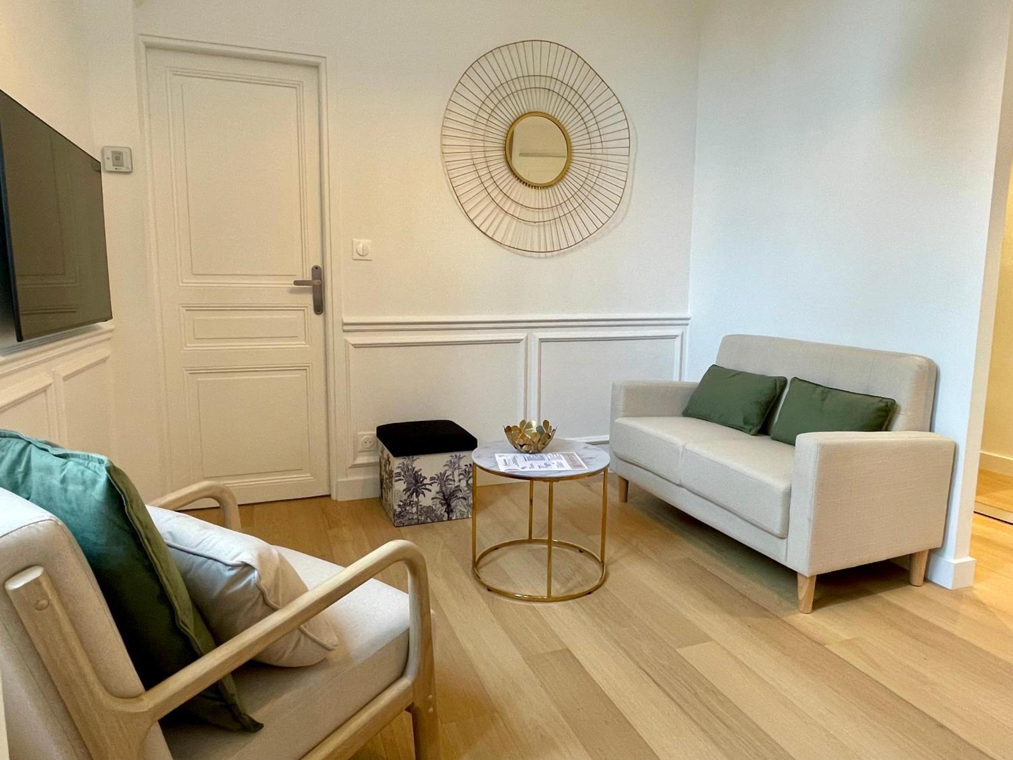 Appartements De Charme Du General Leclerc - Place D'Erlon - Hypercentre - Gare - Reims Eksteriør billede