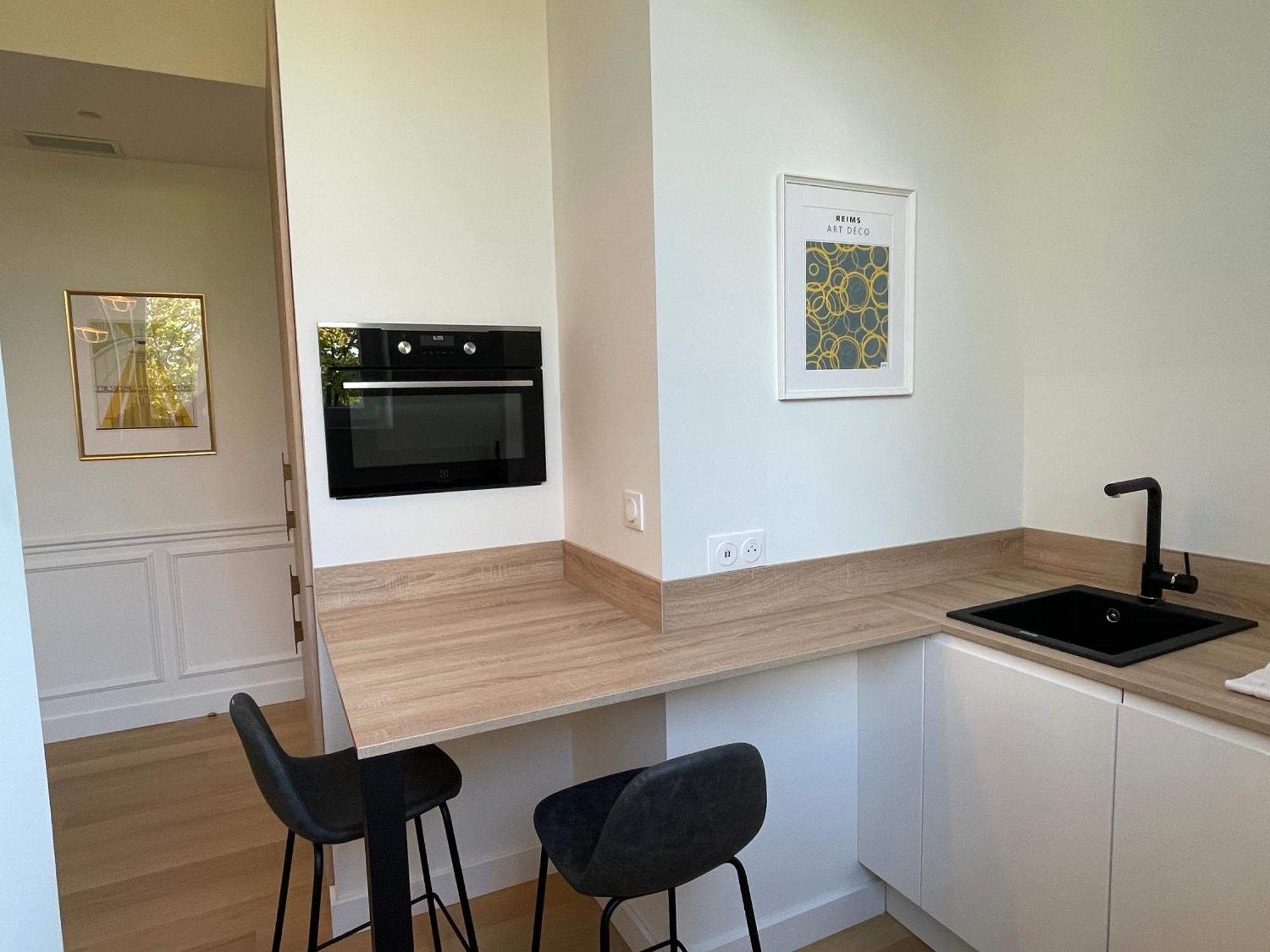 Appartements De Charme Du General Leclerc - Place D'Erlon - Hypercentre - Gare - Reims Eksteriør billede